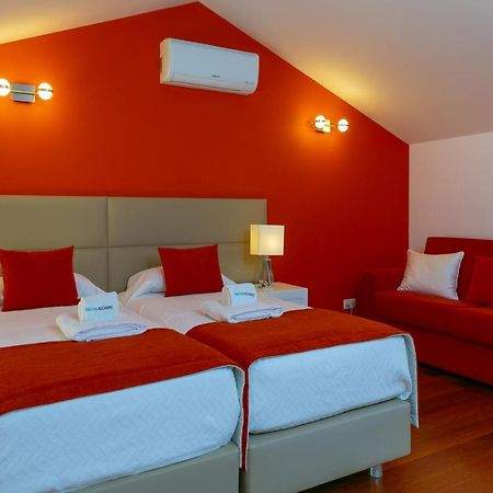 Luzbay Pool Apartments 外观 照片
