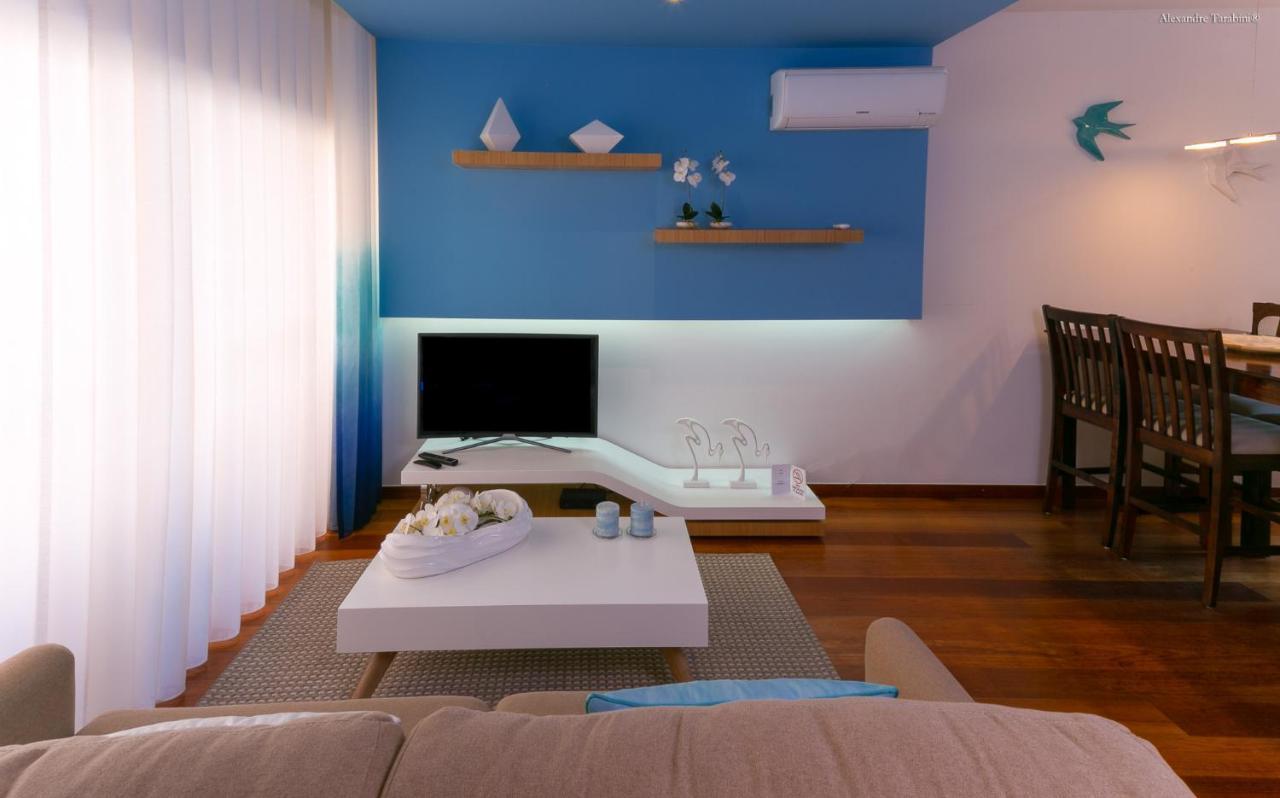 Luzbay Pool Apartments 外观 照片